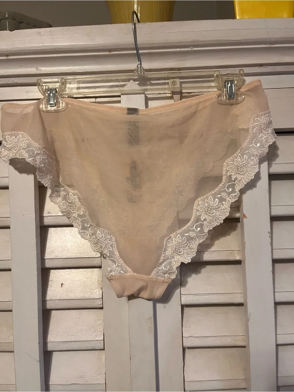 Soma Delicate Lace Underwire Bra & Panty Set - Cream - NWT